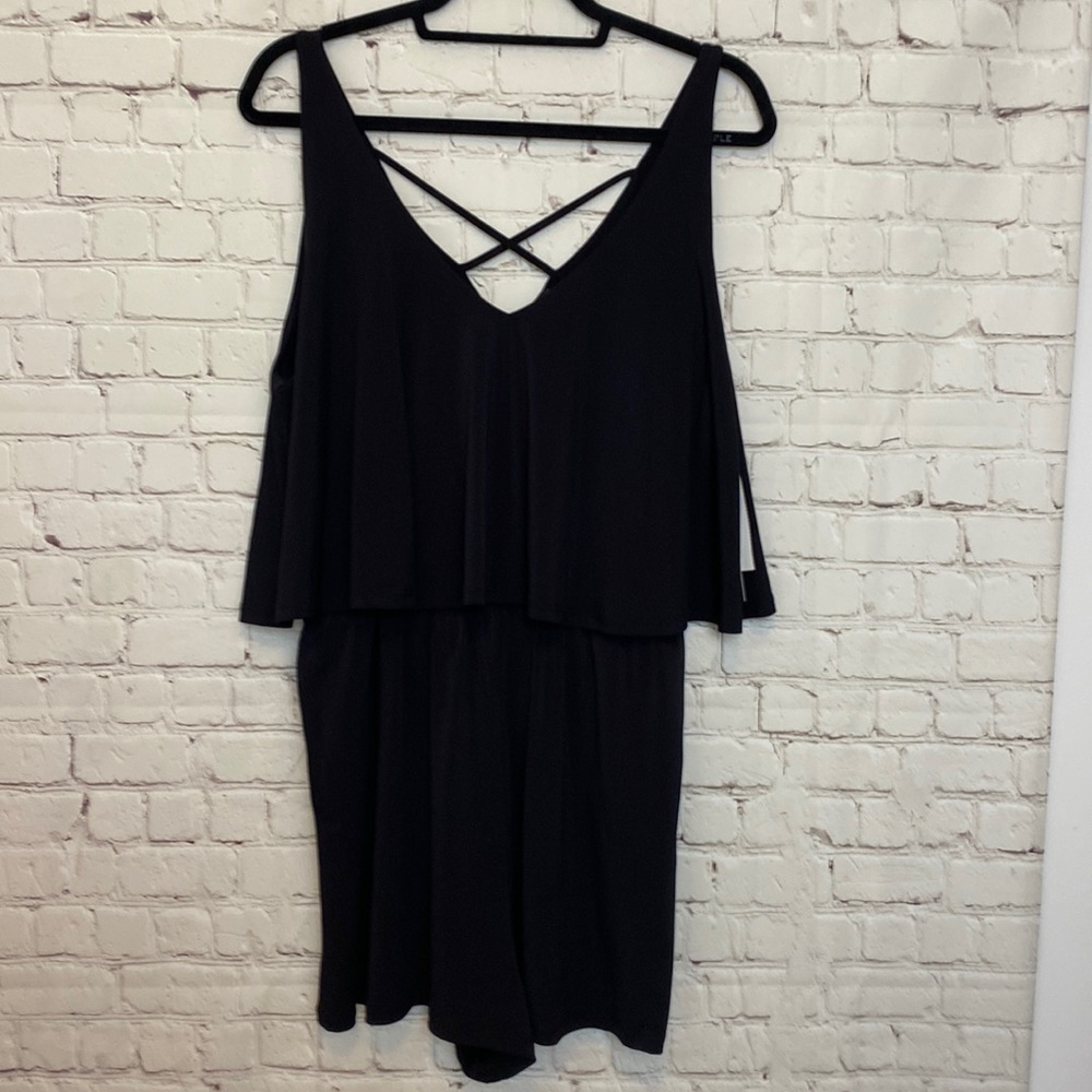 BNWT*Design Lab Lord & Taylor Black Romper with V-Neck and Criss-Cross Straps